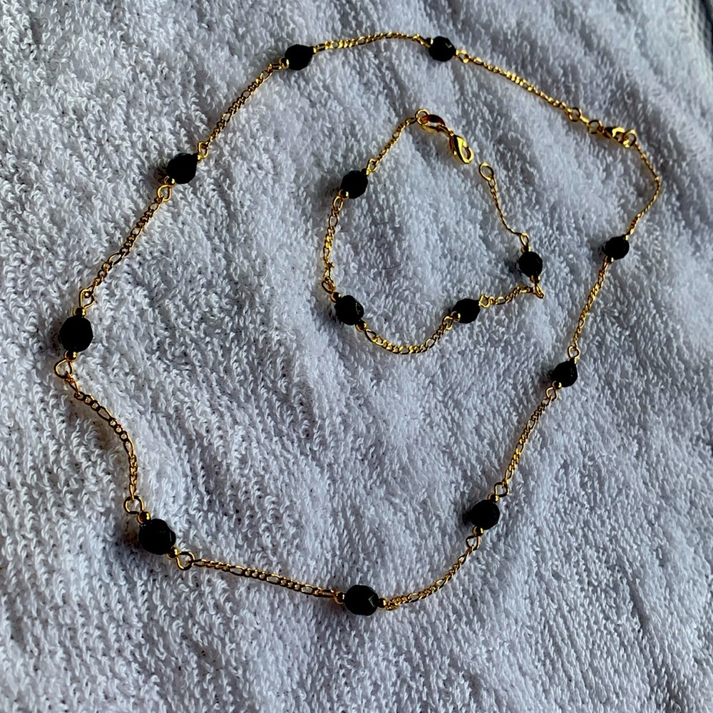 AzaBachi necklace and bracelet set